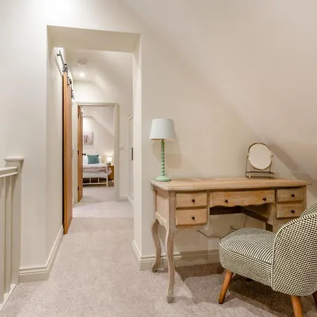 2 Bed In Oc-f34013 بيت للعطل