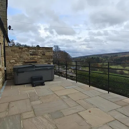 2 Bed In Oc-f34013 Semesterbostad