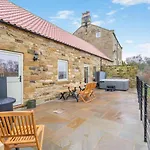 2 Bed In Oc-f34013 Castleton (North Yorkshire)
